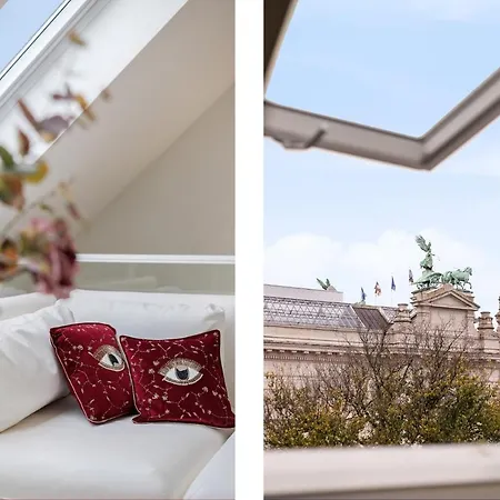 Museum Garden Views Luxury Apartment Antwerp